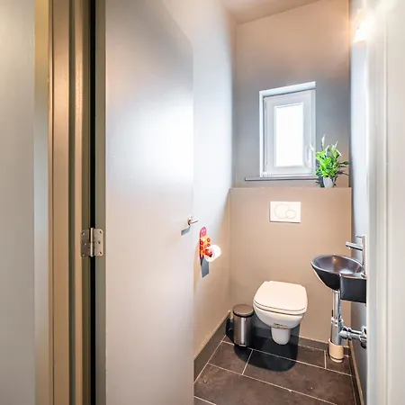 In Near The Beach, Cleaning Included Apartment